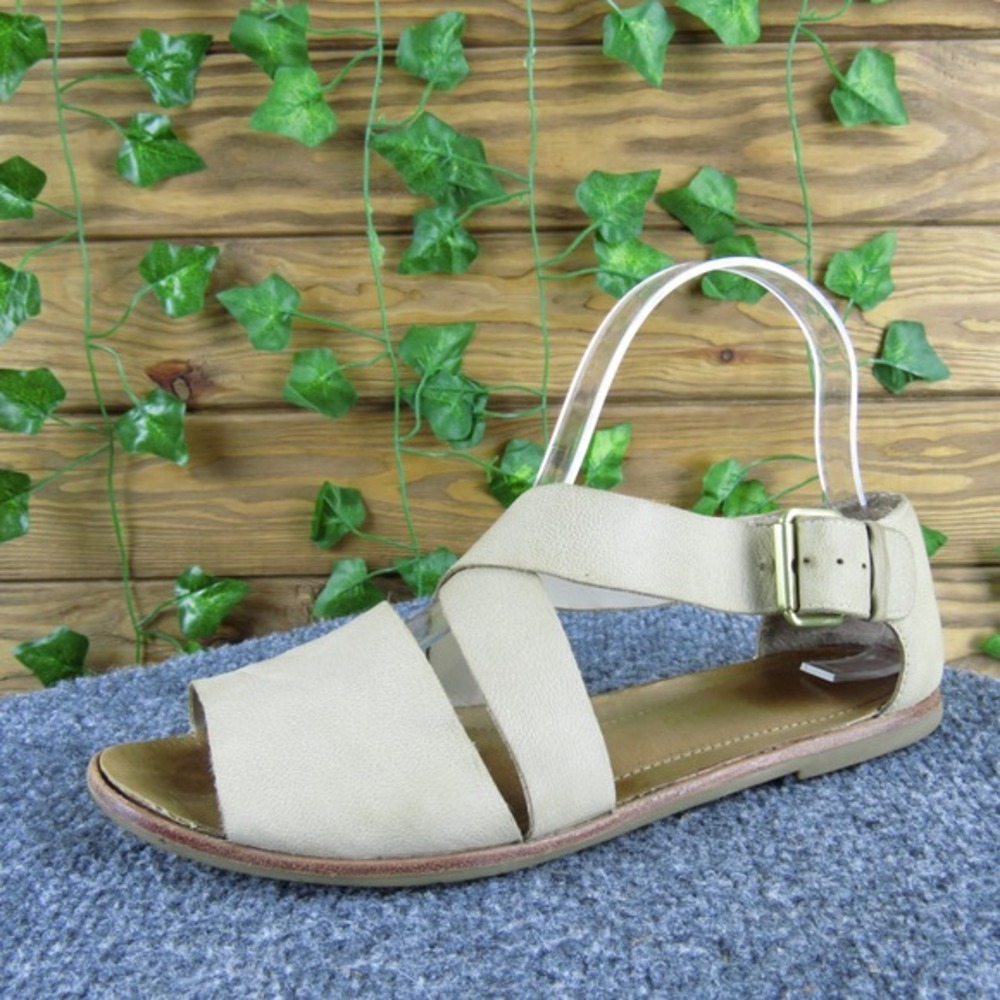 Franco Sarto Vicker Women's 6.5 Beige Leather Sandals Ankle Strap Buckle Comfort